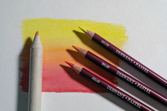 Набір пастельних олівців Pastel Pencils, в металічній коробці, 12 штук, Derwent
