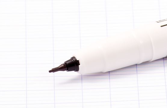 Лайнер ZIG Artist Sketching pen, 0,6 мм, чорний, Kuretake