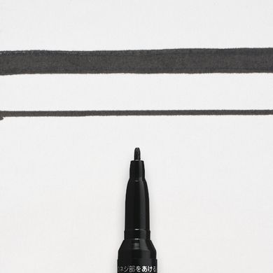 Маркер Pen-Touch Чорний, тонкий (Fine) 1 мм, Sakura
