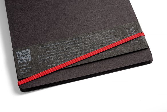 Альбом для малюнка на спіралі Authentic black, 24,5x17,6 см, 165 г/м2, 18 аркушів, чорний, Smiltainis